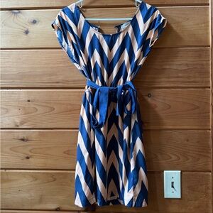 Elegant Chevron Blue and Cream Midi Dress